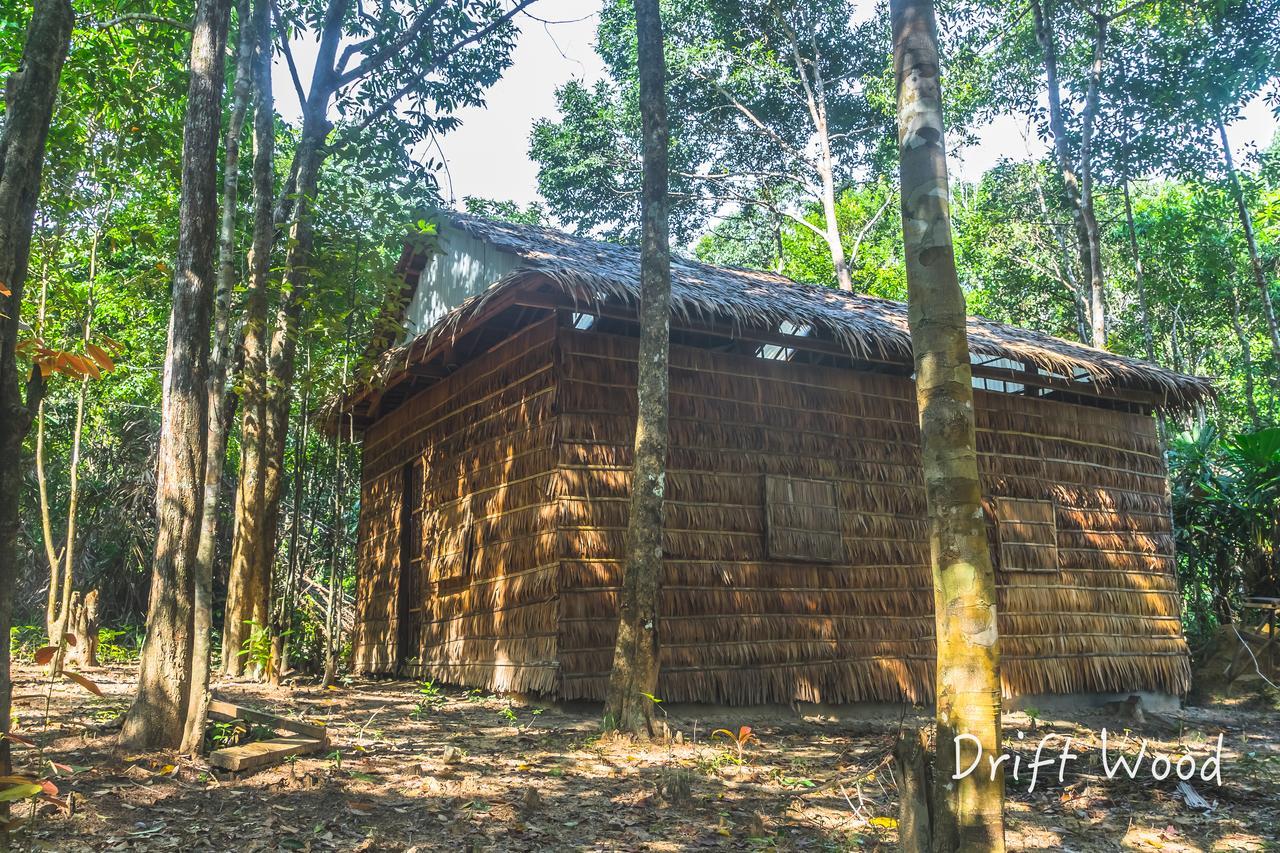 Driftwood Hostel And Bungalows Ko Rong Sanloem Eksteriør bilde